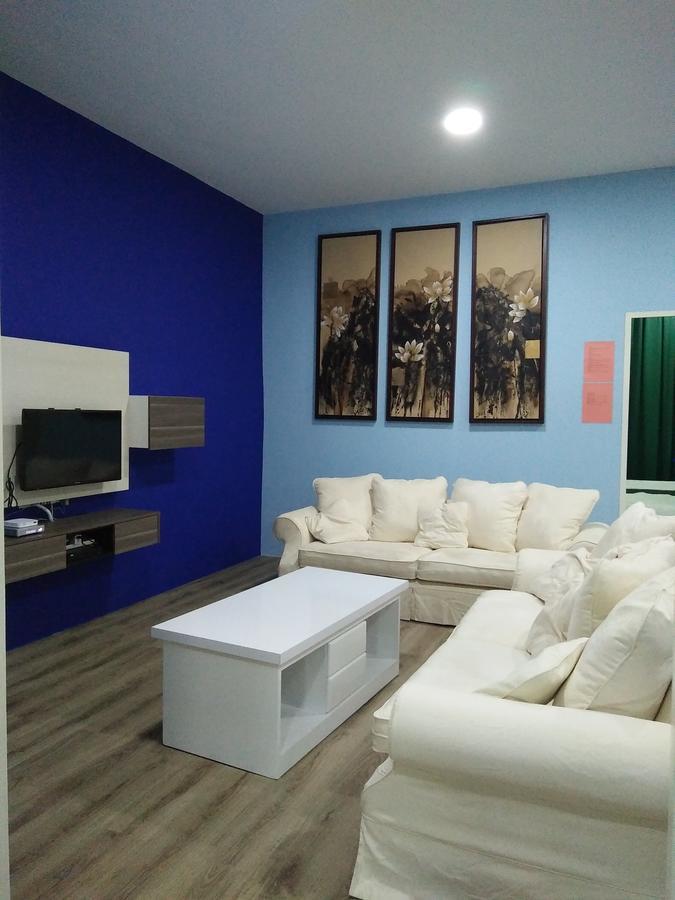 Xenia Homestay Kuching Luaran gambar