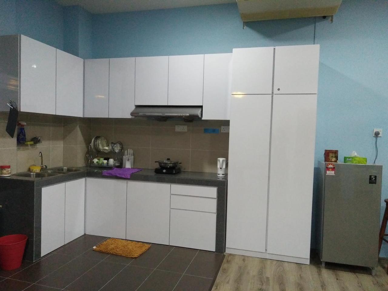 Xenia Homestay Kuching Luaran gambar