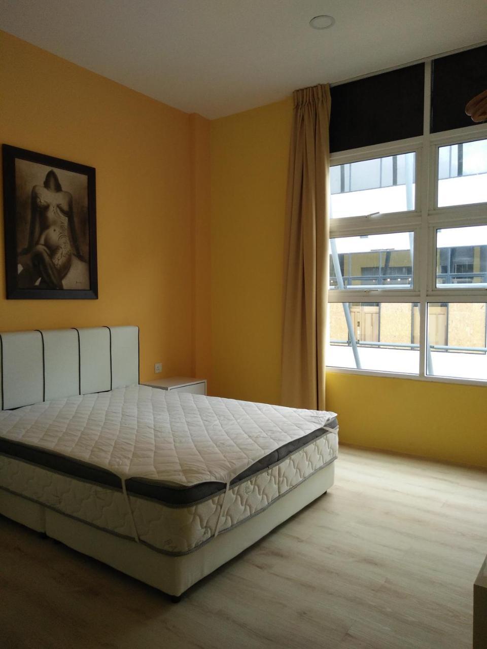 Xenia Homestay Kuching Luaran gambar